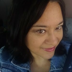 Meet your Posher, Rosy